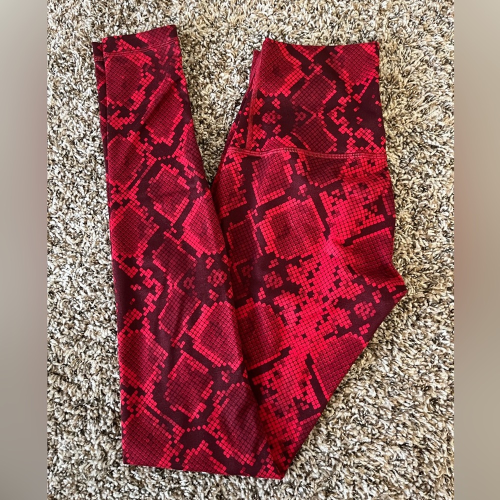 red lululemon leggings